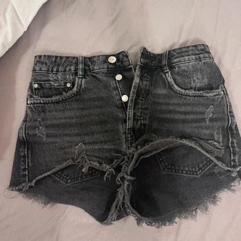Short en jean noir taille 34 H&M