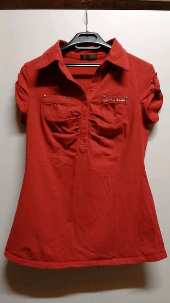 T-shirt dance et motifs au dos