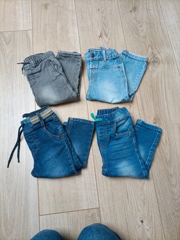 Lot jeans 2 ans
