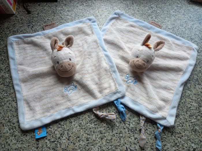 Lot de 2 doudous Nattou