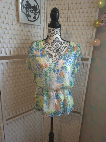 🌸 joli top / blouse fleuri vaporeux Etam  détails dorés femme TS / 36