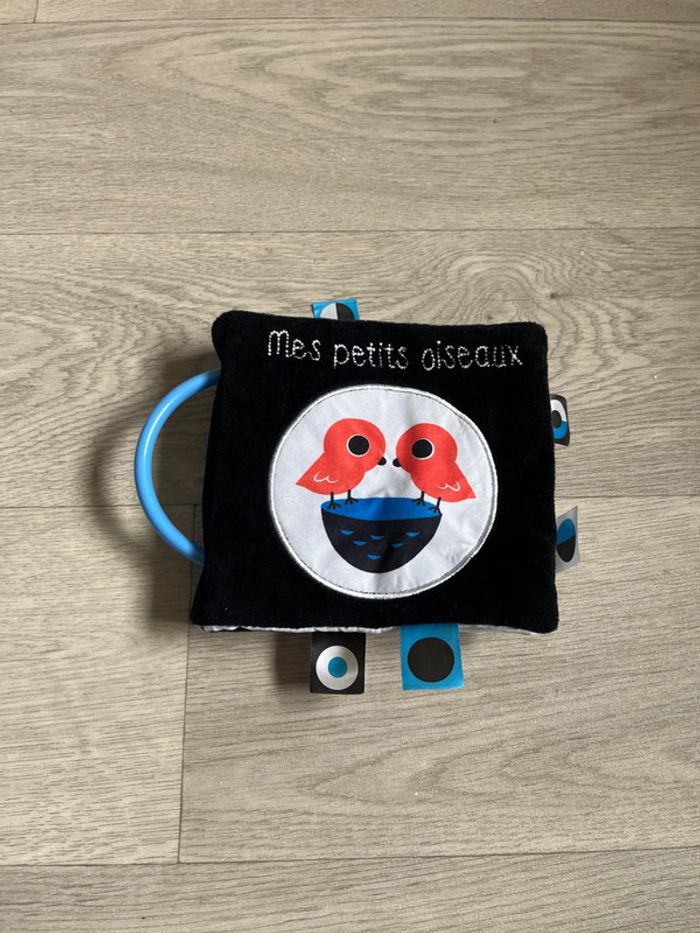 Livre en tissu mes petits oiseaux