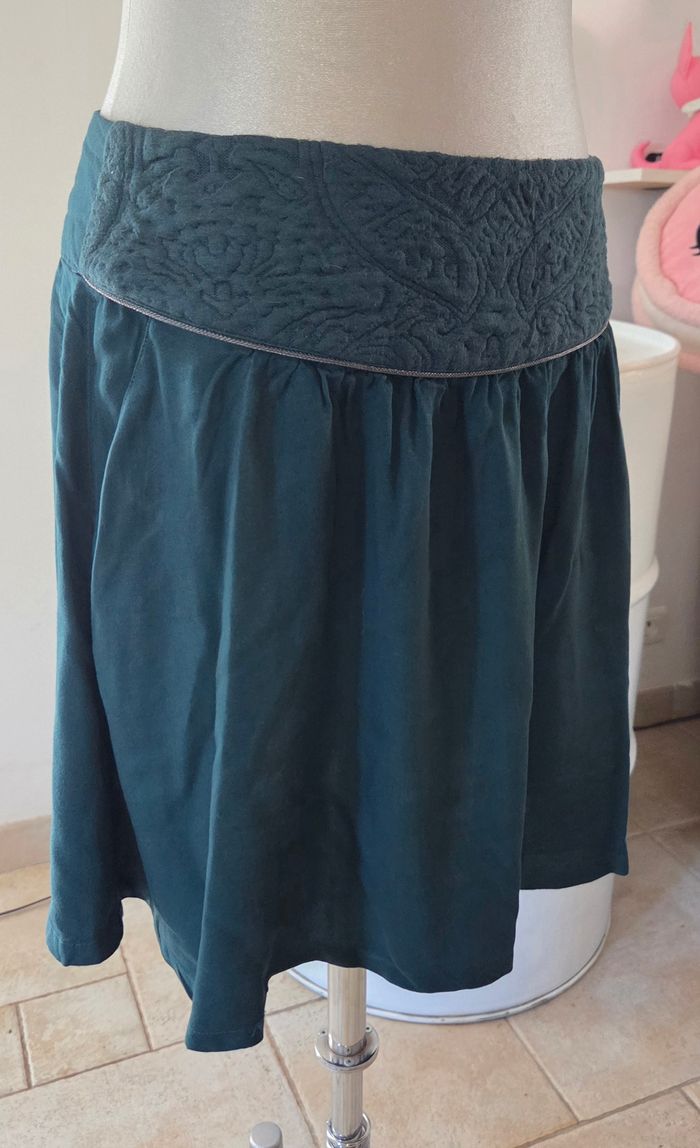 Jupe Promod vert sapin brodée taille haute fluide élégante T40 chic tendance - photo numéro 5