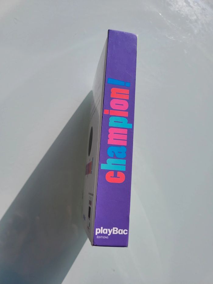 Livre animé hologramme Playbac 🏀 Champion - photo numéro 20