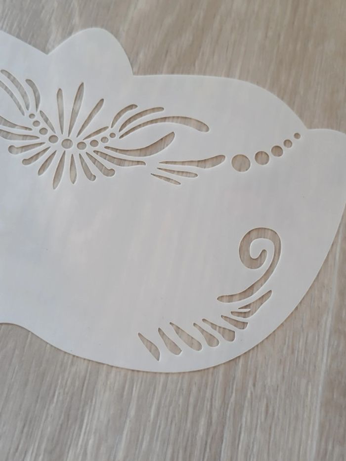 Masque pochoir enfant - photo numéro 4