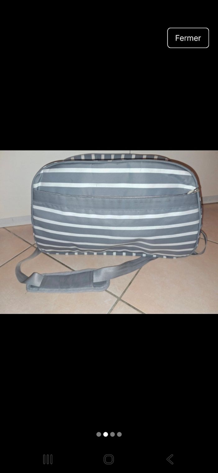 Sac à langer - photo numéro 2