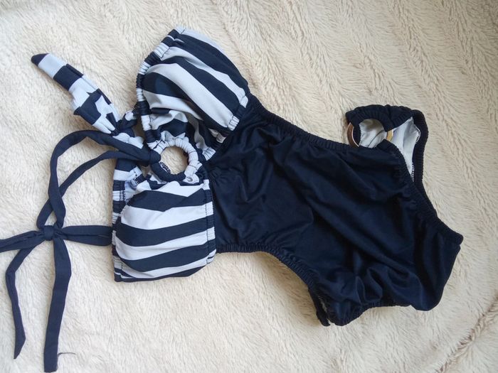 Maillot de bain 1 pièce - neuf