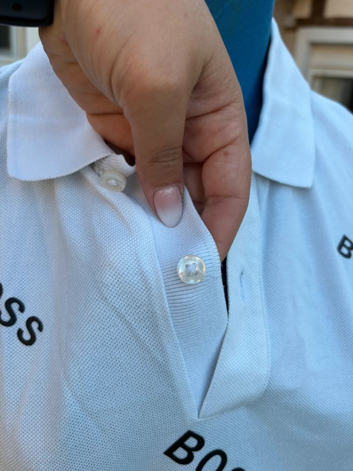 Polo Hugo Boss - blanc/noir - taille S/36 - en très bon état - photo numéro 3