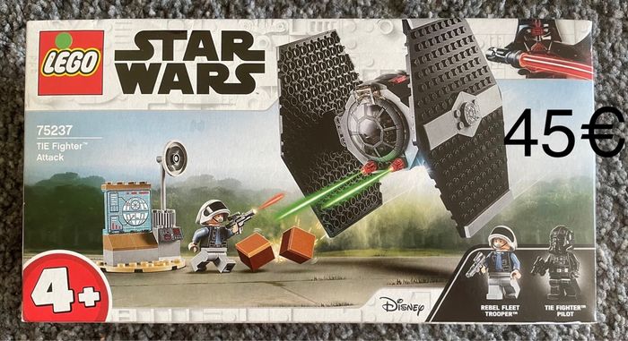 LEGO Star Wars - L'attaque du chasseur TIE (75237)