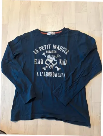T-shirt le petit marcel bleu marine 12 ans manches longues très bon état