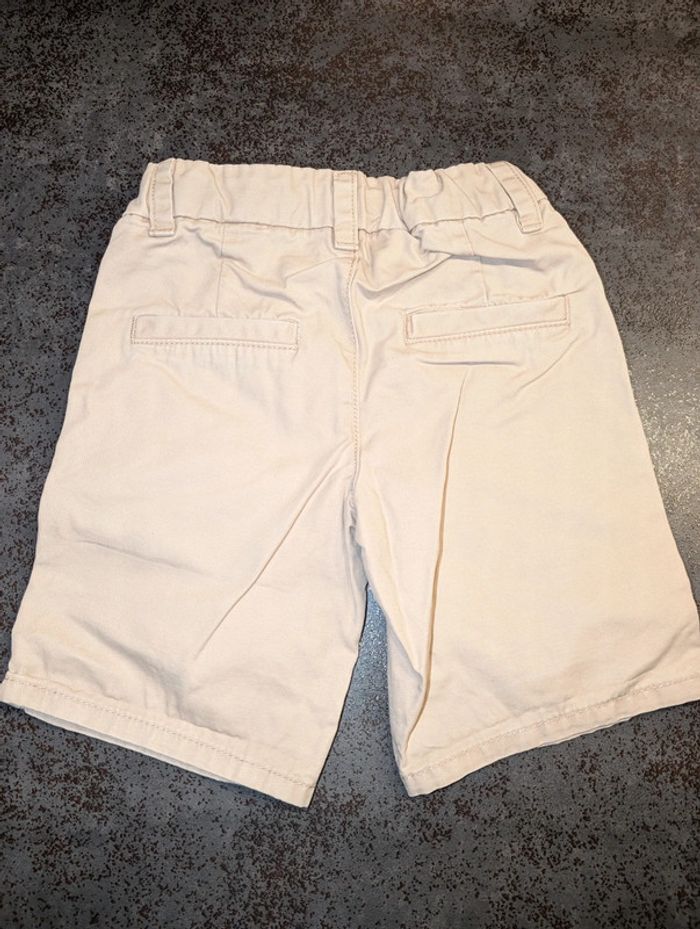 Short chic garçon 5 ans comme NEUF - photo numéro 2