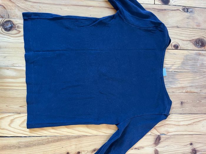 Tee-shirts Petit Bateau 8 ans : 3 + 1 offert - photo numéro 8