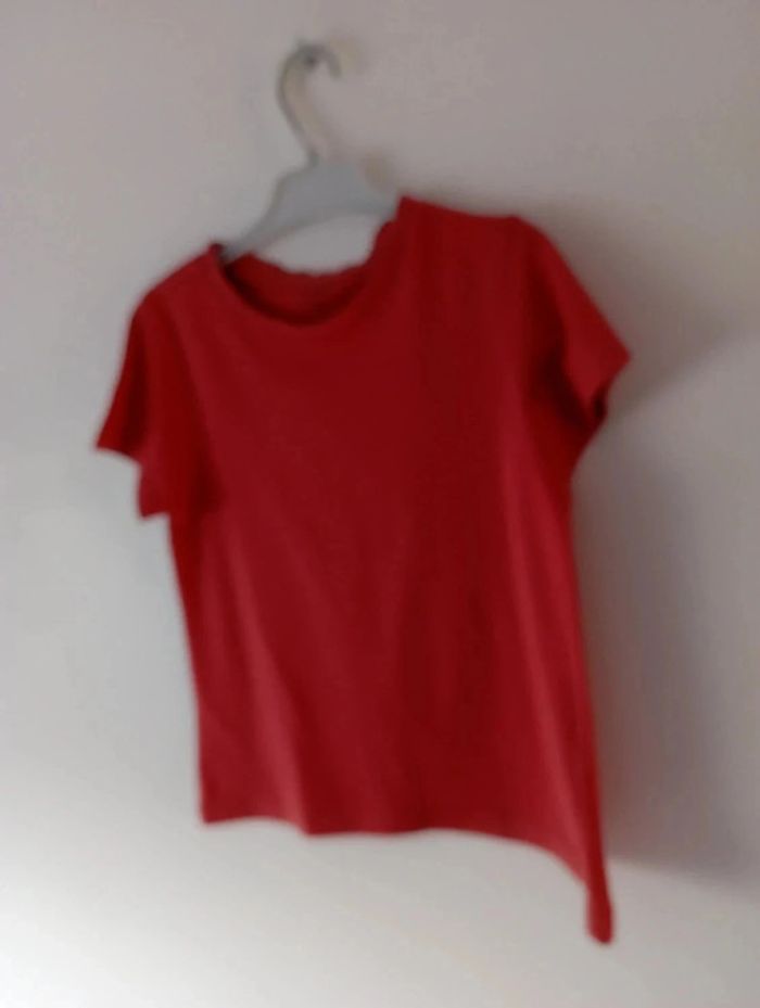 T-shirt rouge 5 ans Kiabi - photo numéro 2
