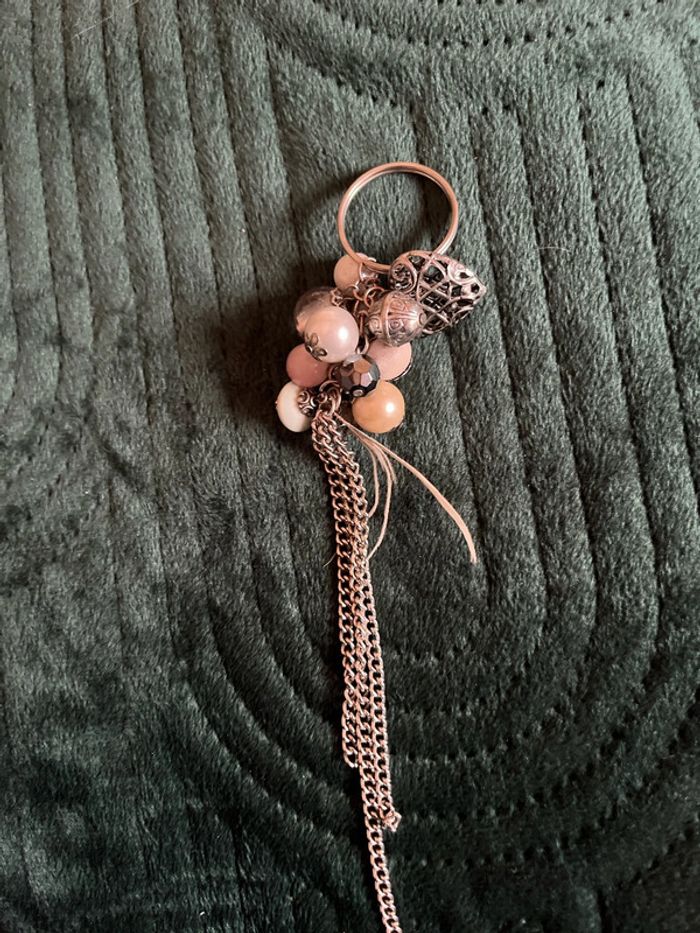 Porte clé bijoux / pendentif avec perle