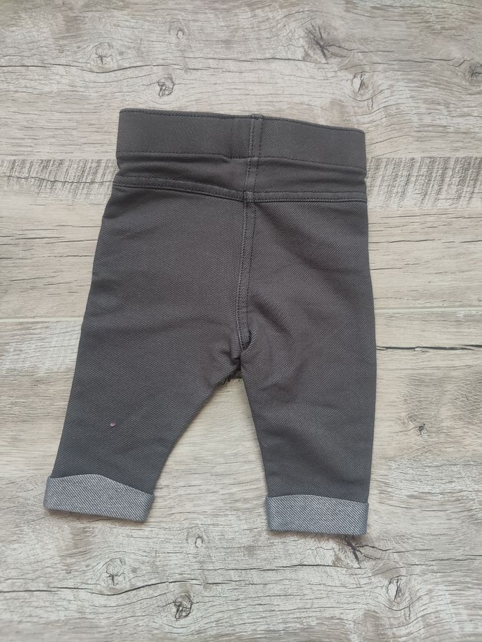 Lot de pantalons Taille 3 mois - photo numéro 5