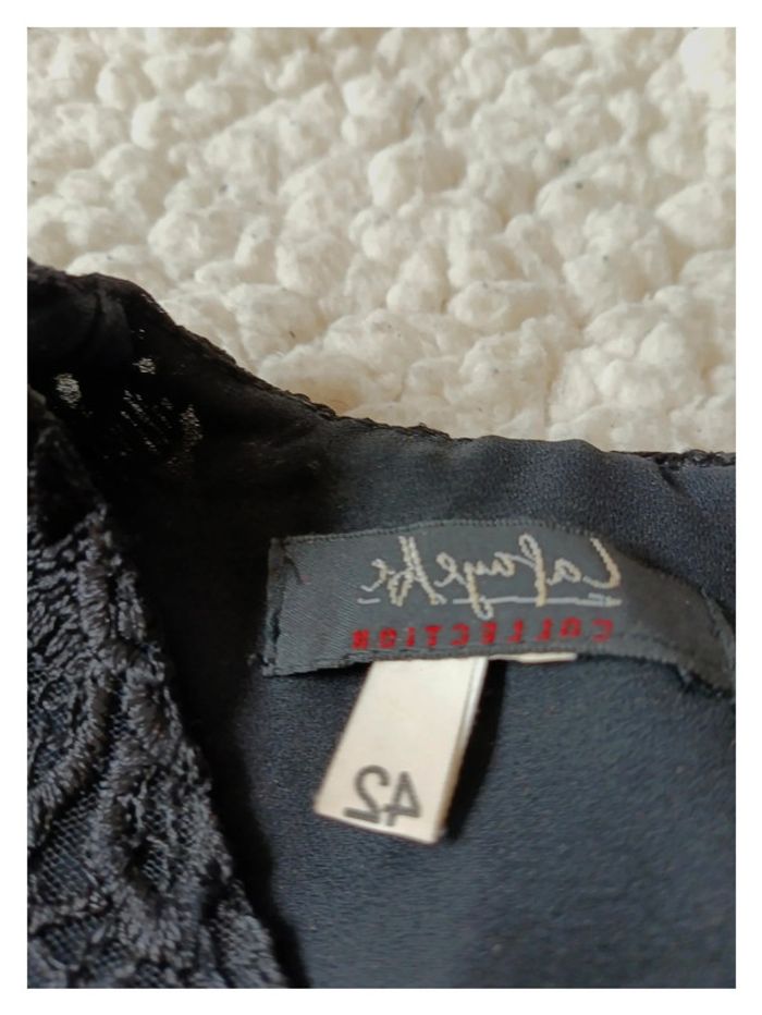 Haut noir en dentelle – chic et structuré, Lafayette Collection -- - photo numéro 6