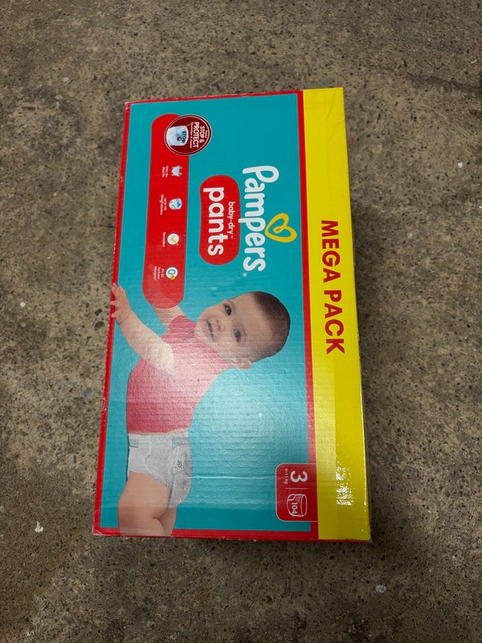 Couches Pampers neuve taille 3 - photo numéro 2