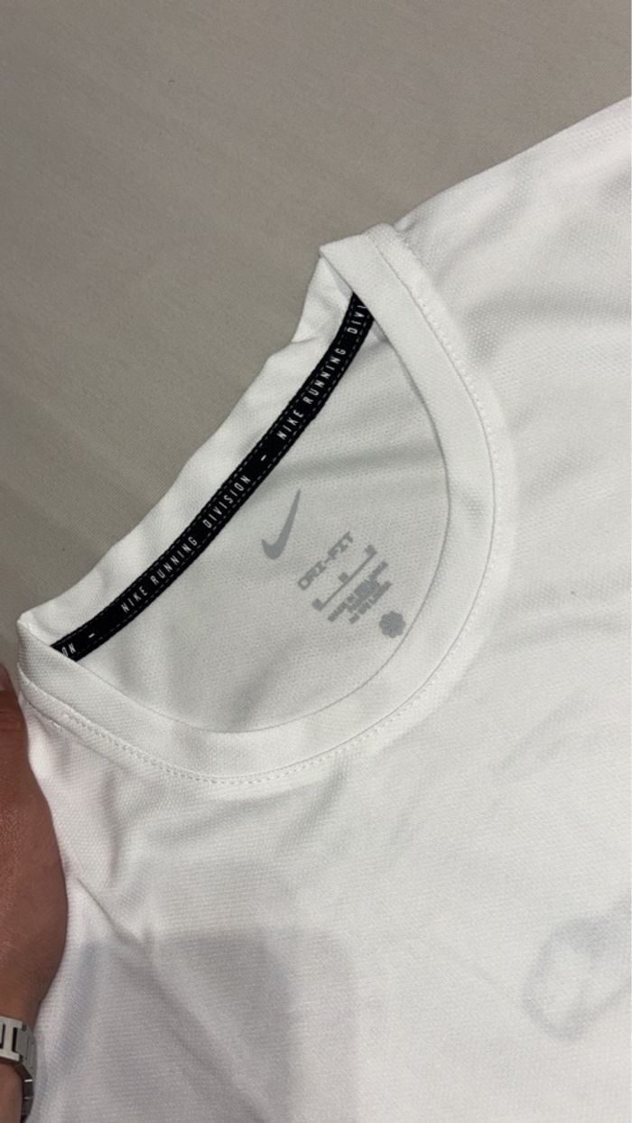 T-shirt Nike Division Os - photo numéro 3