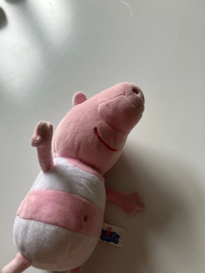 Georges peppa pig - photo numéro 3