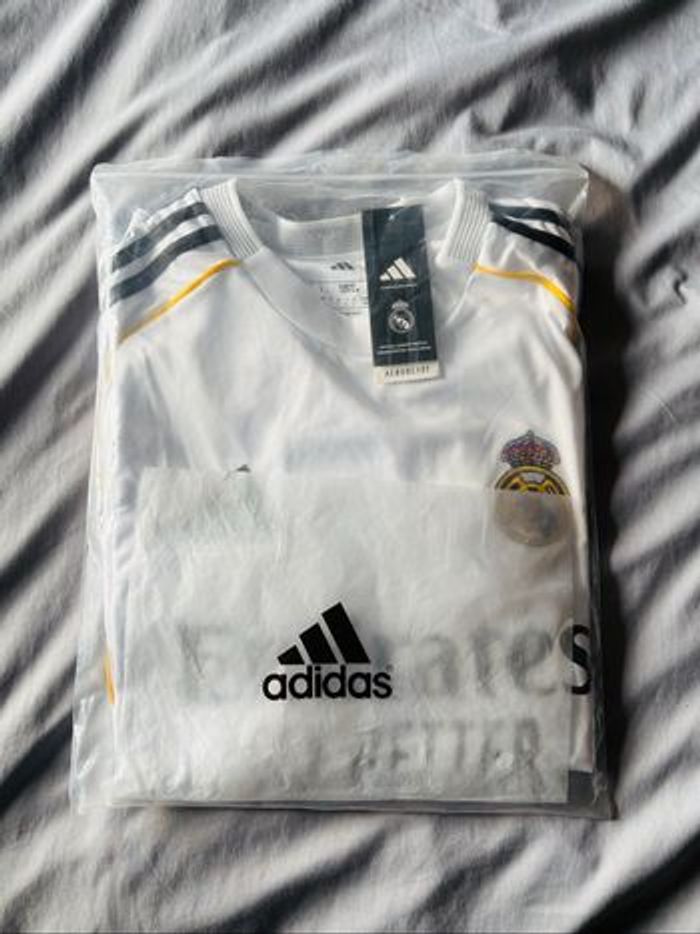 Maillot du réal de Madrid - photo numéro 10
