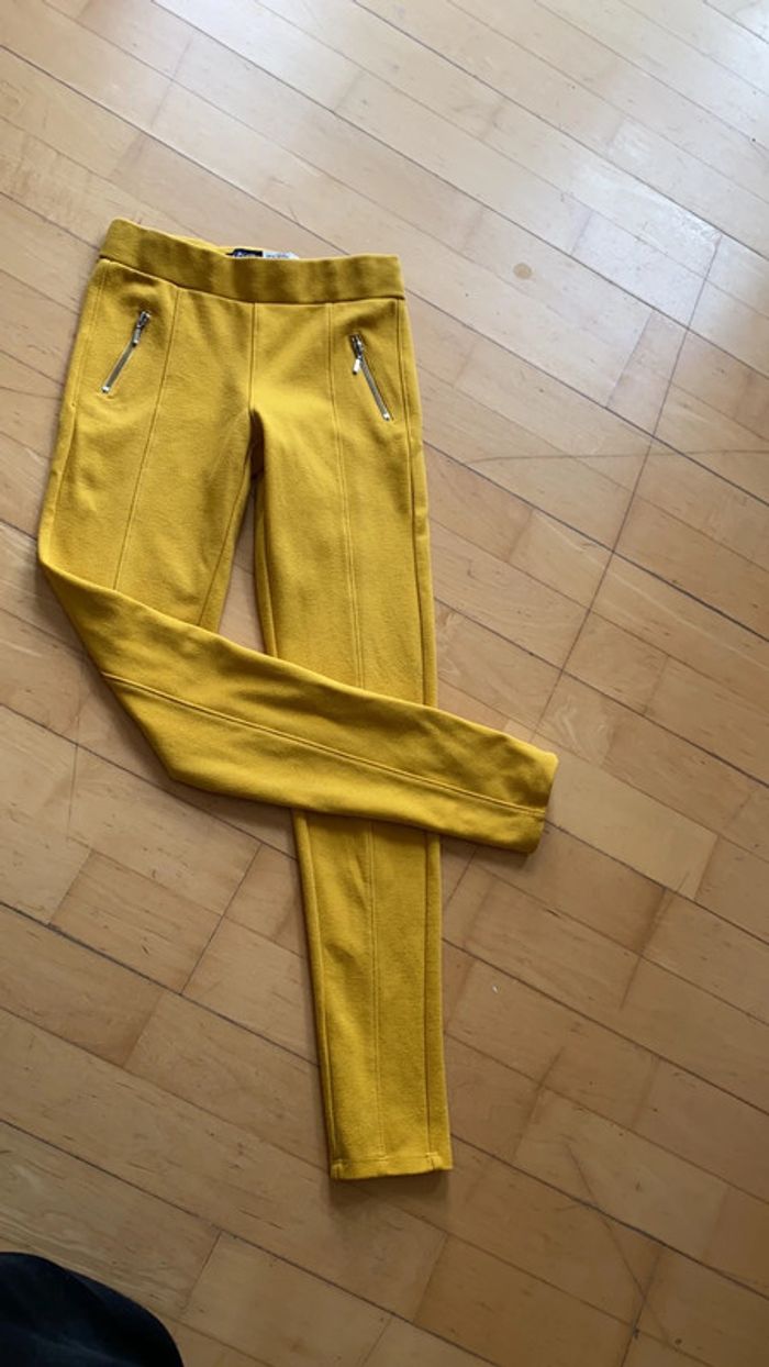 Pantalon moutarde 10 ans okaidi