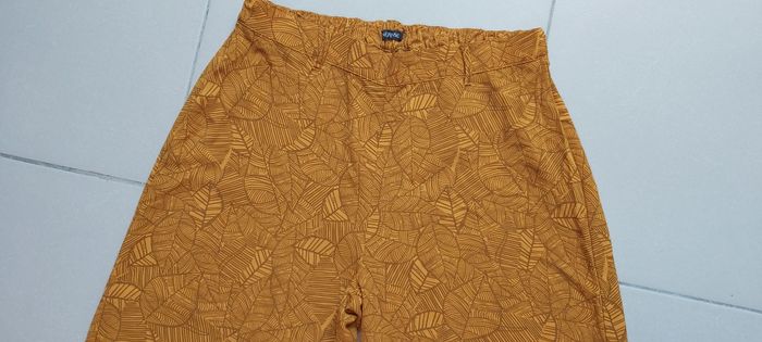 Pantalon fin 42 - photo numéro 2