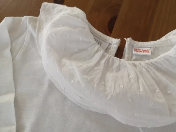 Jolie Blouse blanche 3/4ans - photo numéro 4