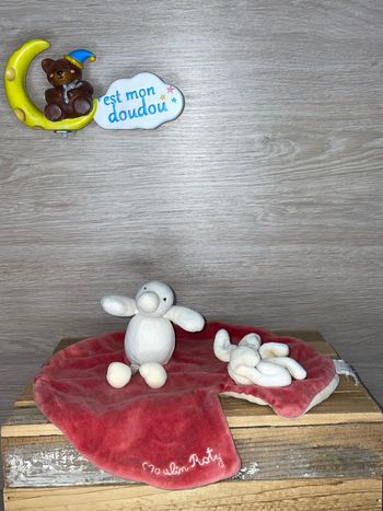 MR77 doudou canard mouton Roty