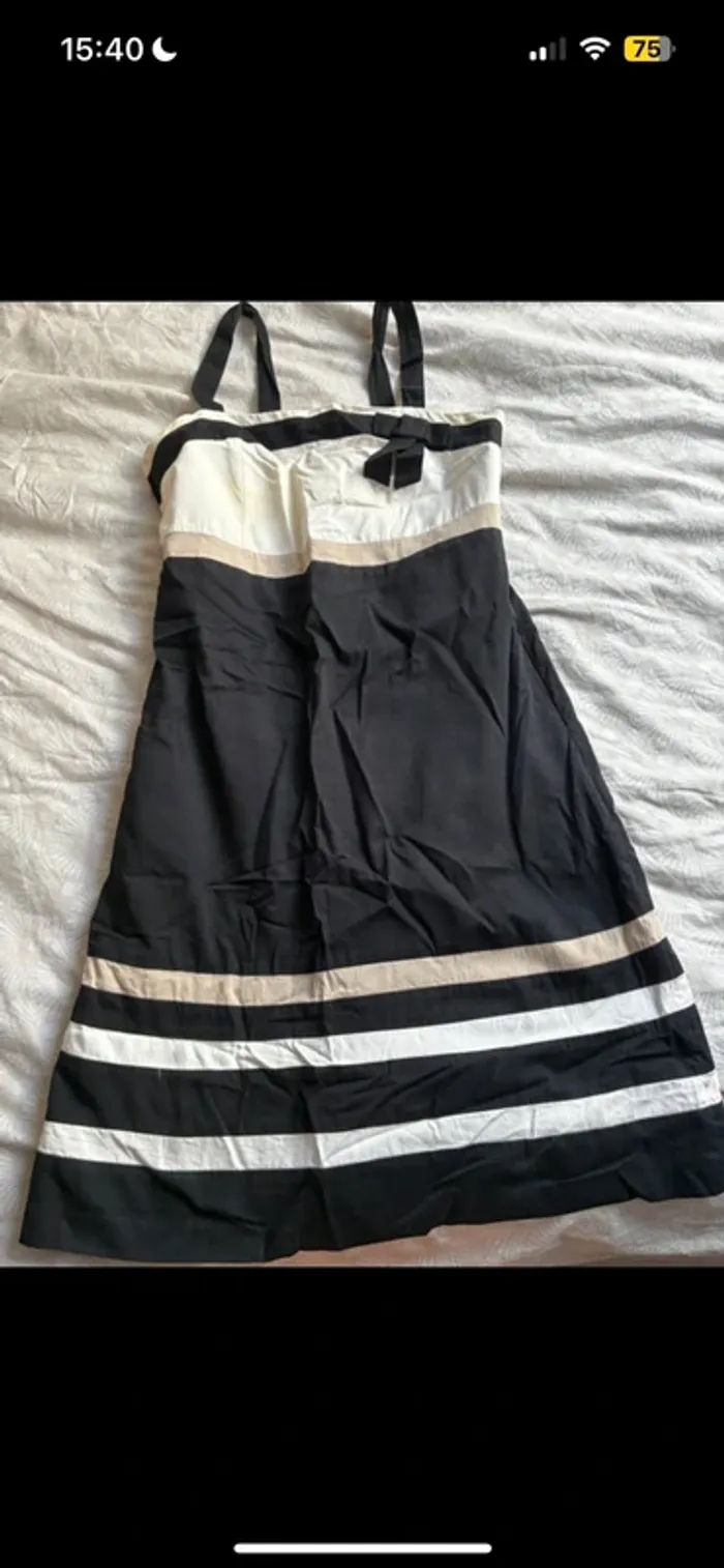 Petite robe - photo numéro 2