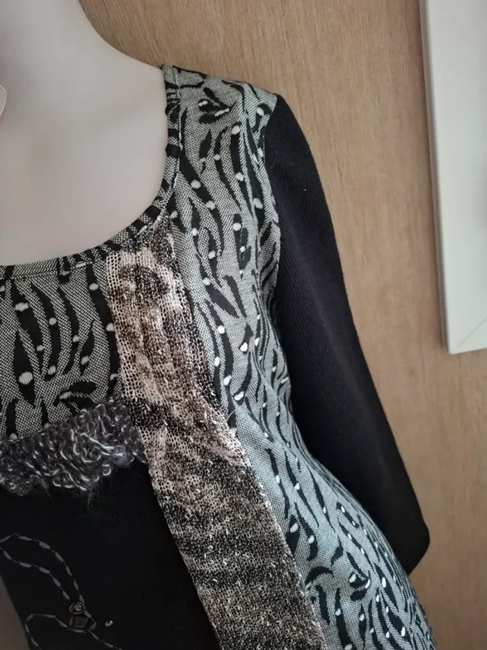 Robe hiver   patchwork  vintage noir et gris
 T 38 - photo numéro 6