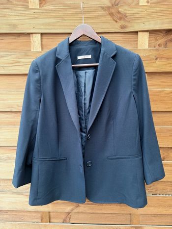 Ensemble de tailleur / 1 veste + 2 pantalons identiques