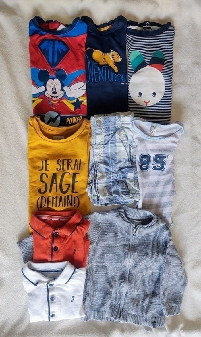 Lot vêtements 12 mois
