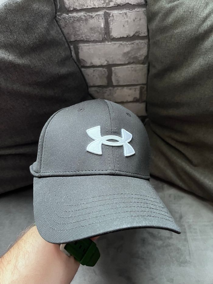 Casquette under Armour noir et blanche - photo numéro 3