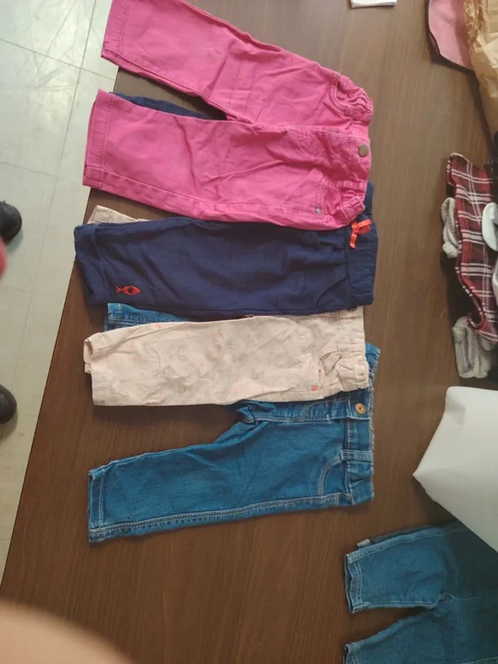 Lots pantalons 6 mois