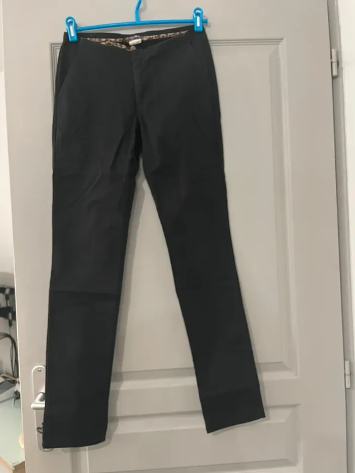 Pantalon noir - photo numéro 3
