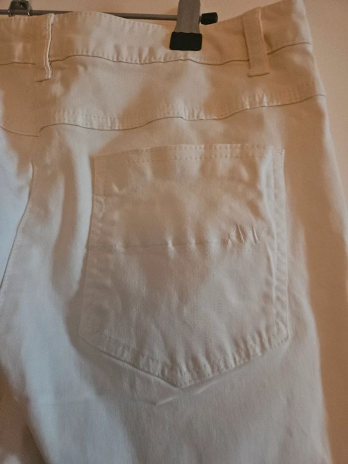 Jean / Pantalon Anne Weyburn, blanc cassé, taille non indiquée (voir mesures) - photo numéro 9