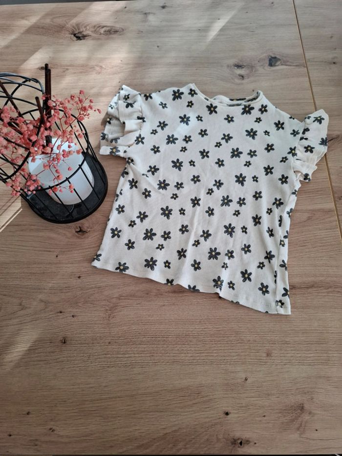 T-shirt fleuri Vertbaudet 110cm