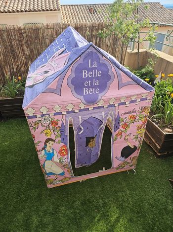 Cabane maison en toile la belle et la bête mundia disney vintage