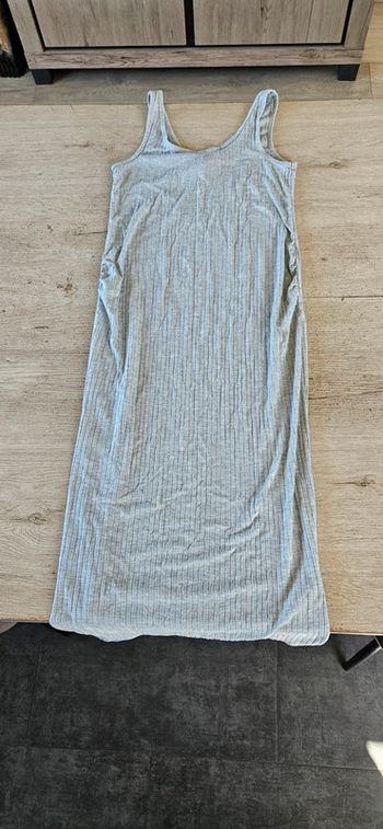 Robe longue d été H&M mama, grise cotellée, taille XS
