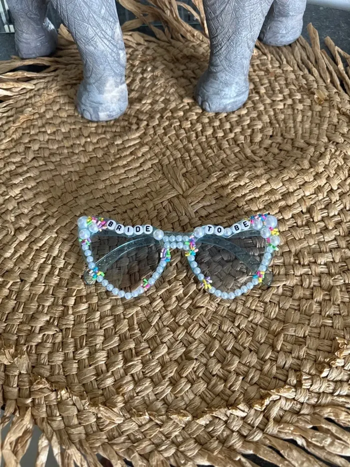 Lunettes de soleil bride to be
