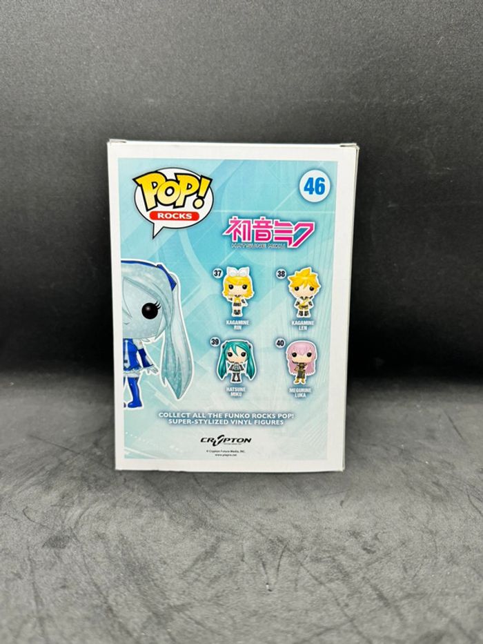 Funko pop hatsune miku crystal 46 hot topic - photo numéro 4