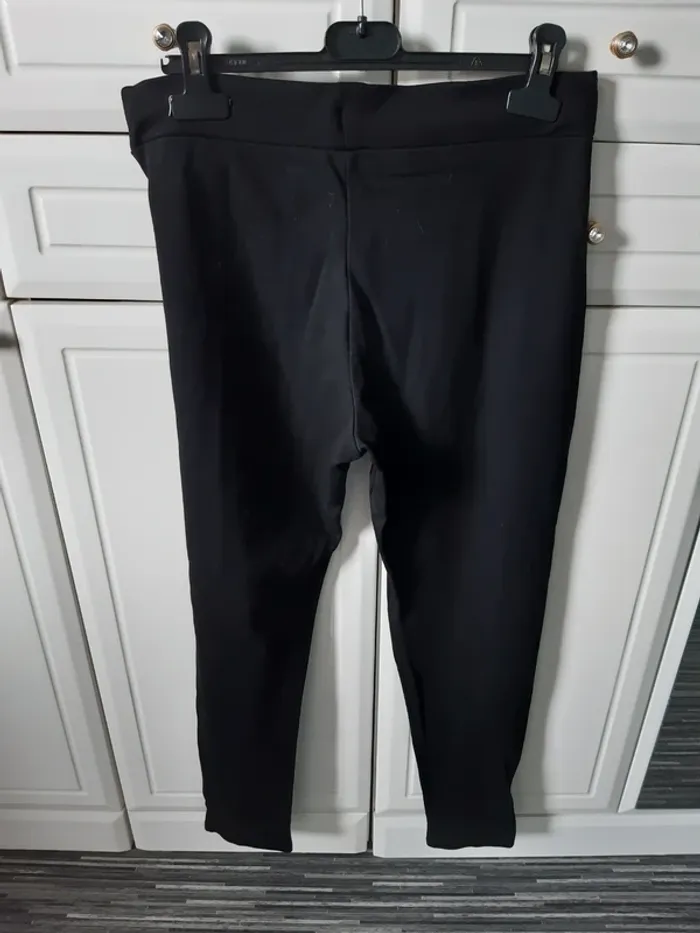 Pantalon noir  forme leggins - photo numéro 4