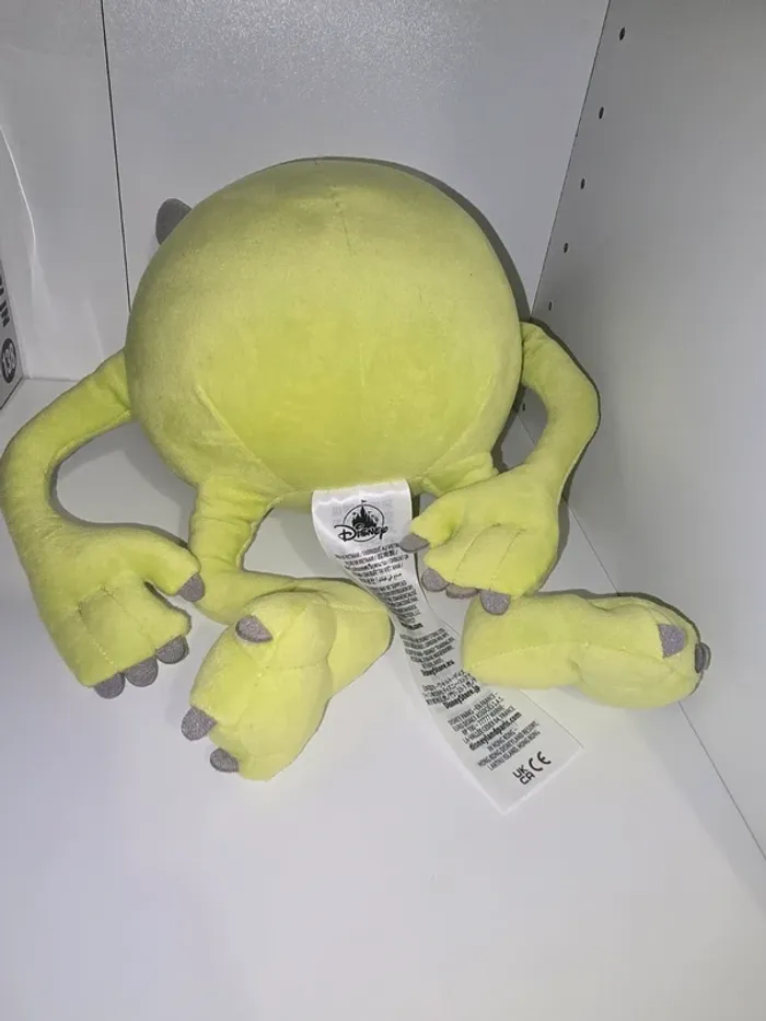 Petite peluche bob razowski bon état - photo numéro 3