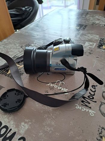 Appareil photo Sony dsc H5