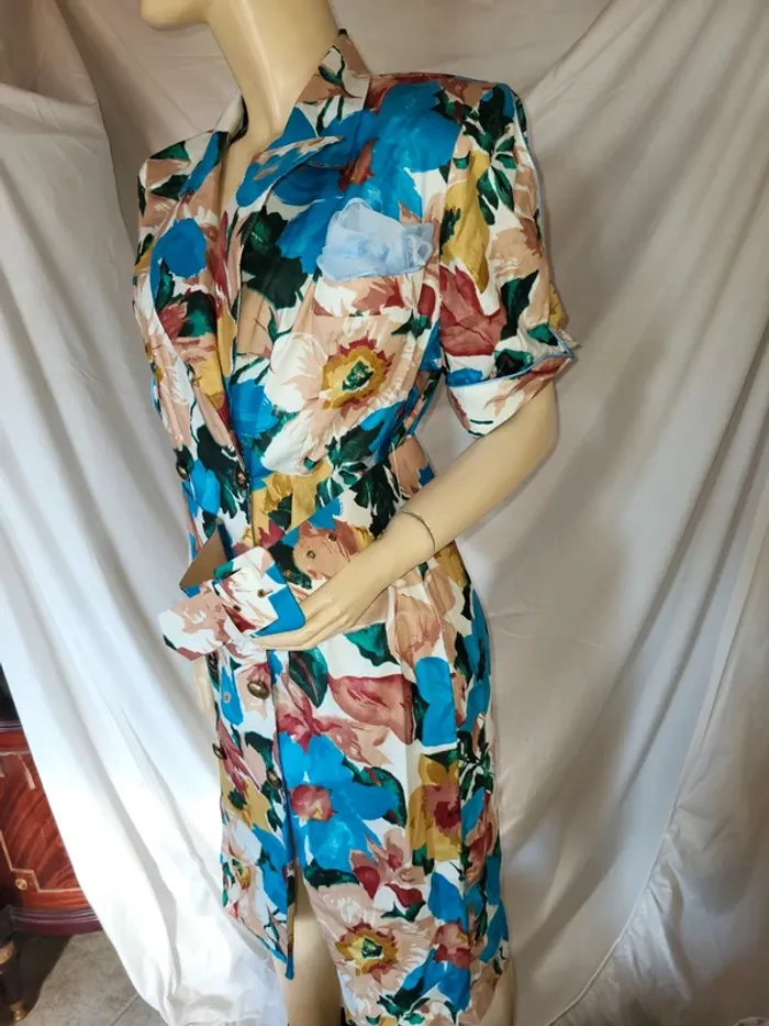 Robe vintage chic - photo numéro 2