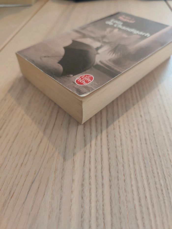 Tarun J Tejpal loin de Chandigarh Livre de poche 9782253118015 - photo numéro 3