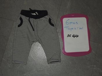 pantalon tape à l'oeil taille 6 mois