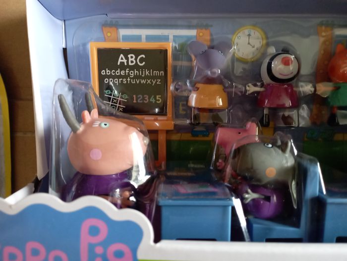 La salle de classe de Peppa Pig - photo numéro 2