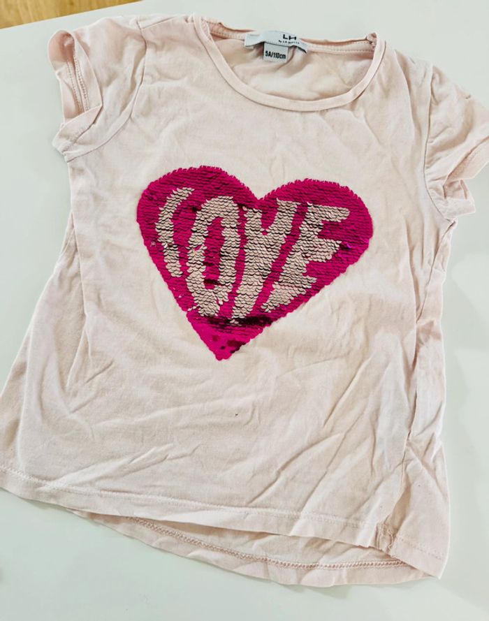 Tee shirt DPAM + tee shirt la halle 5 ans offert - photo numéro 3