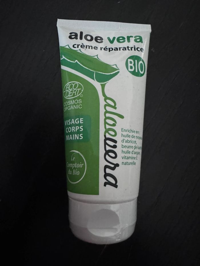 Cosmétiques neufs jamais utilisé idéal calendrier de l’Avent - photo numéro 3